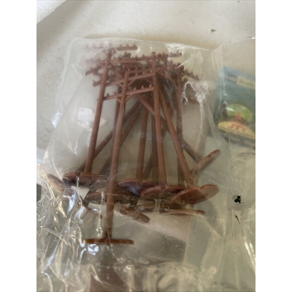 Life Like Train Scenery Trees White Birch, Maple, Evergreen, Red and more - Picture 10 of 16